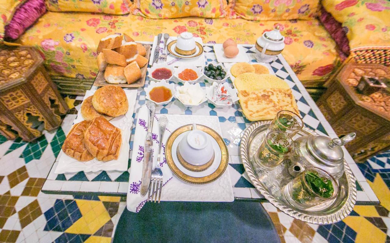 Palais Fes Yahya - Family Hosting Hotel ภายนอก รูปภาพ